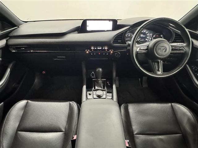 MAZDA3ファストバック1.8 XD Lパッケージ