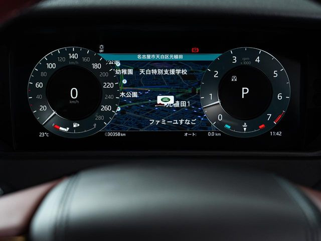 レンジローバーヴェラールダイナミック HSE 2.0L P250 4WD