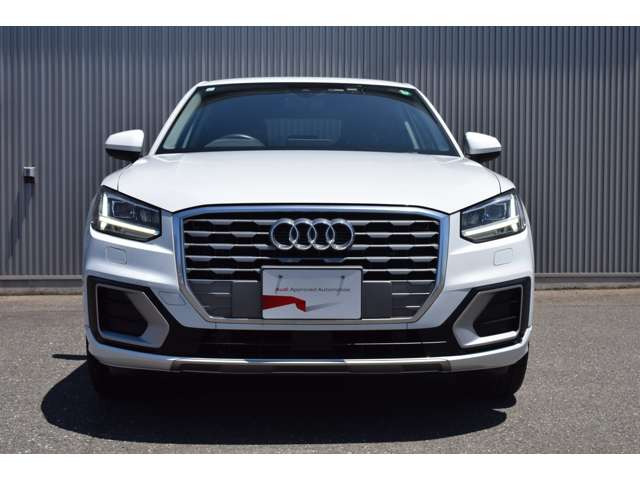 Q21.0 TFSI スポーツ