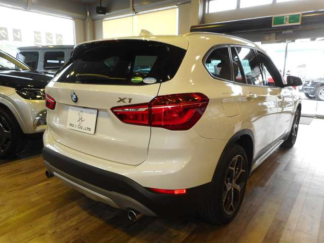 X1xドライブ 25i xライン 4WD