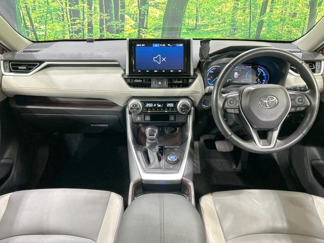 RAV42.5 ハイブリッド G E-Four 4WD