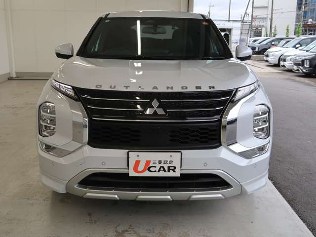アウトランダーPHEV 2.4 P 4WD