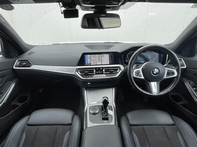 3シリーズツーリング320d Mスポーツ