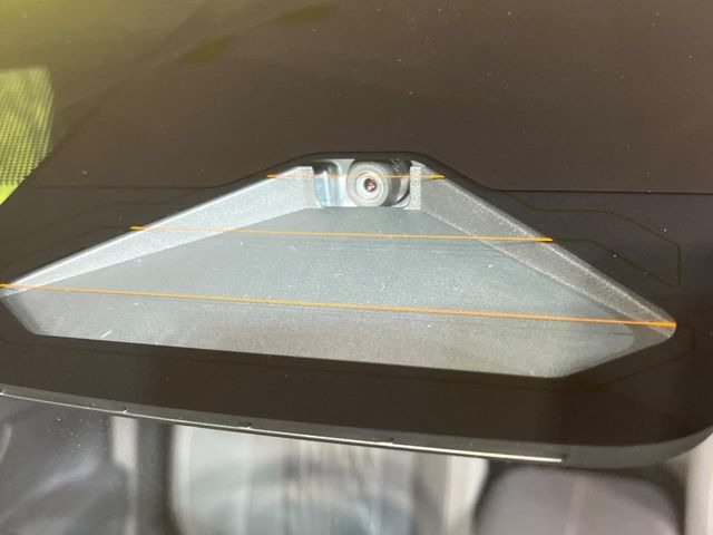 【トヨタセーフティセンス】走行中に前方の車両等を認識し、衝突しそうな時は警報とブレーキで衝突回避と被害軽減をアシスト。より安全にドライブをお楽しみいただけます。