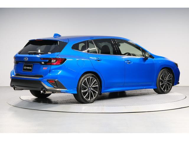 レヴォーグ1.8 STI スポーツ EX 4WD