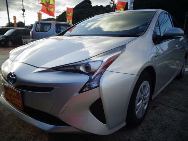 プリウス1.8 S