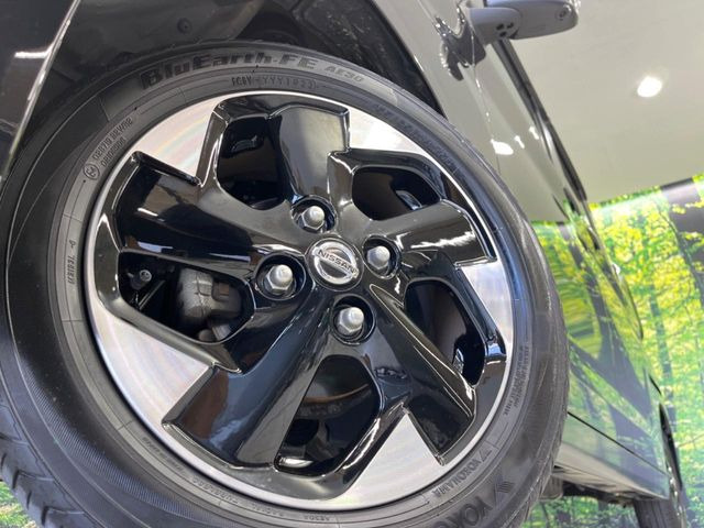 �y����14�C���`�A���~�z�C�[���z�O�ςɃ}�b�`���������A���~�z�C�[���𑕒����Ă���܂��B�e��ЊO�A���~�z�C�[����A�X�^�b�h���X�^�C�����戵�����Ă���܂��B���񂲑��k����������