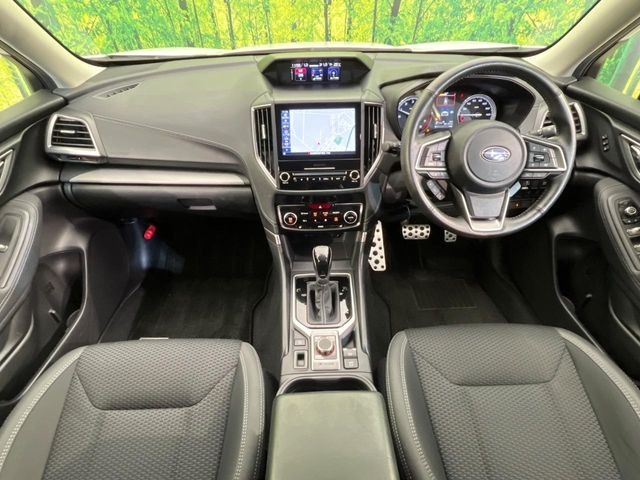 フォレスター2.5 プレミアム 4WD