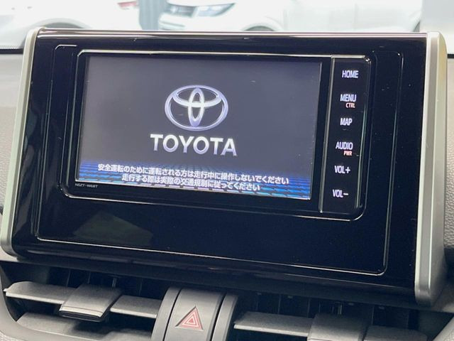 RAV42.5 ハイブリッド X