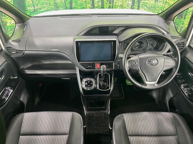 ヴォクシー2.0 ZS 煌