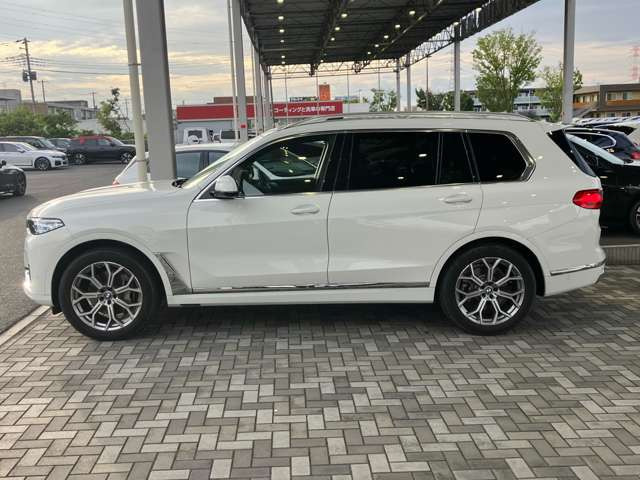 X7xドライブ 40d デザイン ピュアエクセレンス 4WD