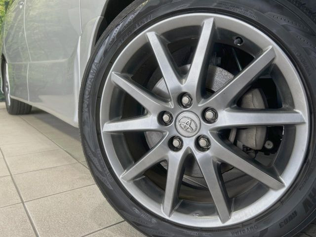 �y����18�C���`�A���~�z�C�[���z�O�ςɃ}�b�`���������A���~�z�C�[���𑕒����Ă���܂��B�e��ЊO�A���~�z�C�[����A�X�^�b�h���X�^�C�����戵�����Ă���܂��B���񂲑��k����������