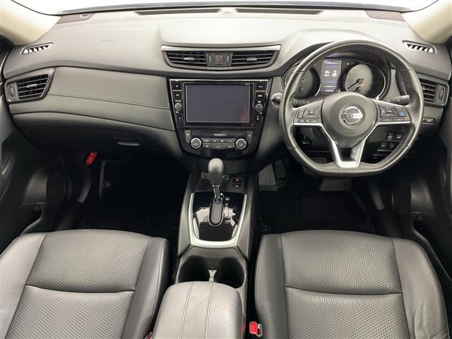 エクストレイル2.0 20Xi 4WD