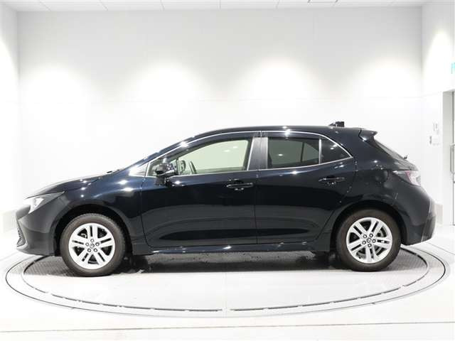 カローラスポーツ1.2 G 4WD