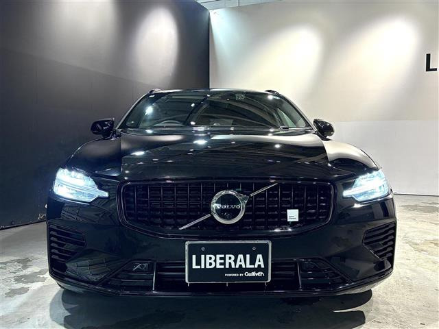 V60リチャージ ポールスター エンジニアード 4WD