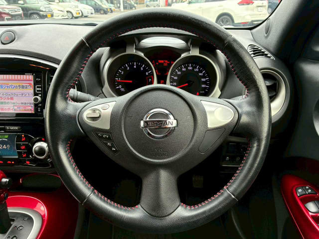 ジューク1.5 15RX V セレクション パーソナライゼーション