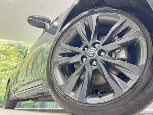 �y����17�C���`�A���~�z�C�[���z�O�ςɃ}�b�`���������A���~�z�C�[���𑕒����Ă���܂��B�e��ЊO�A���~�z�C�[����A�X�^�b�h���X�^�C�����戵�����Ă���܂��B���񂲑��k����������