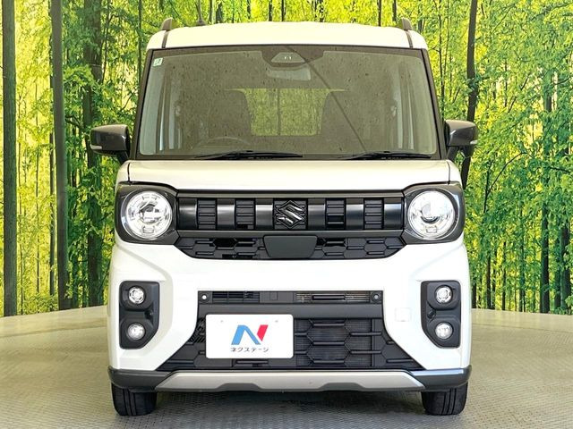 弊社では、全車『修復歴なし』のお車のみ取り扱っております。専任バイヤーによる厳選した仕入れの後、入庫後の車両チェックを行い、ネクステージが認定した高品質な中古車をご提供しております。