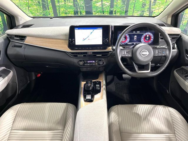 ノートオーラ1.2 G レザーエディション