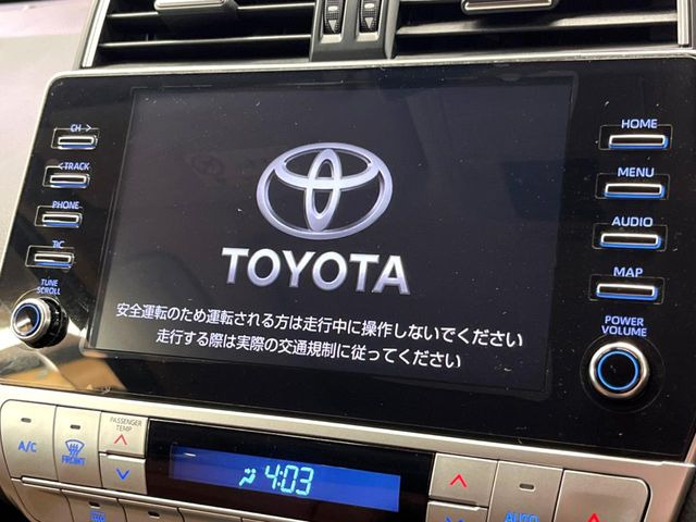 �y9�C���` �f�B�X�v���C�I�[�f�B�I���ʃf�B�X�v���C�ւ������̃X�}�[�g�t�H���ƘA�g���āA�i�r��bluetooth�ł̉��y�Đ����\�ł���f�U�C���͂�����񑀍쐫���ǍD!�ʓr�i�r�@�\�̎�t�\�ł���