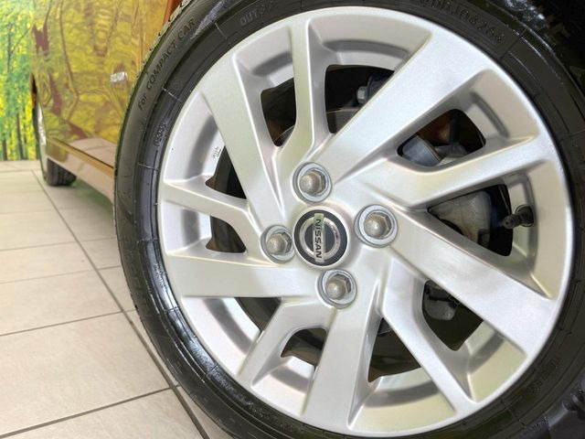 �y����14�C���`�A���~�z�C�[���z�O�ςɃ}�b�`���������A���~�z�C�[���𑕒����Ă���܂��B�e��ЊO�A���~�z�C�[����A�X�^�b�h���X�^�C�����戵�����Ă���܂��B���񂲑��k����������