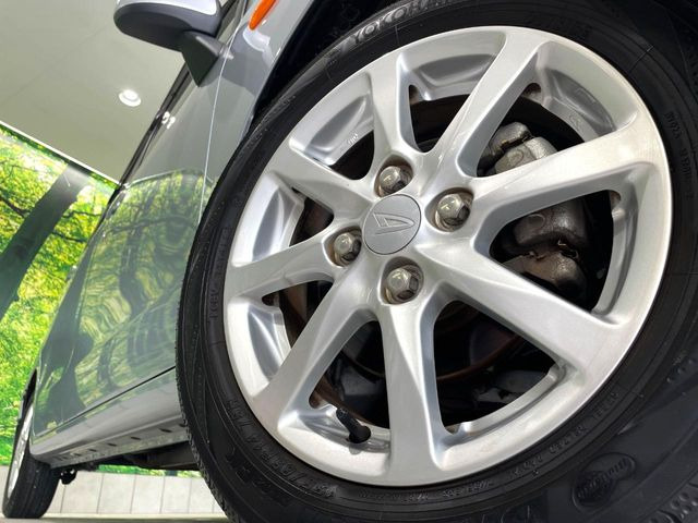 �y����14�C���`�A���~�z�C�[���z�O�ςɃ}�b�`���������A���~�z�C�[���𑕒����Ă���܂��B�e��ЊO�A���~�z�C�[����A�X�^�b�h���X�^�C�����戵�����Ă���܂��B���񂲑��k����������