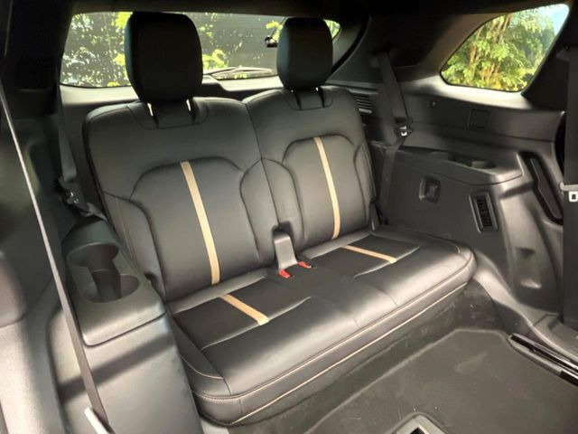3��ڃV�[�g�͂�������ԗǍD����l�ł��������ƍ����Ē����܂��̂ŁA��l���ł̂��o���������N���N�ł��􂲉Ƒ��ŁA�C�̒m�ꂽ���ԂŁA�h���C�u�ɍs���̂��y���݂ł��ˁ�