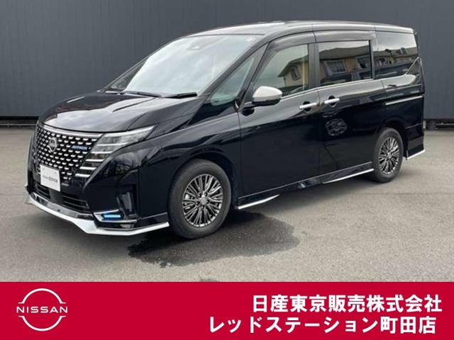 セレナ1.4 e-POWER AUTECH
