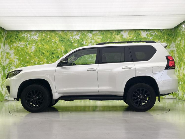 ランドクルーザープラド2.7 TX Lパッケージ マットブラック エディション 4WD