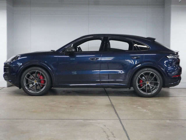 カイエンクーペGTS ティプトロニックS 4WD