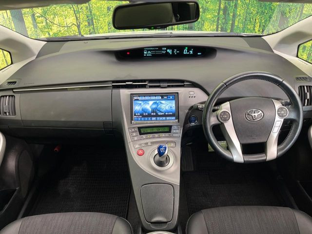 プリウス1.8 G