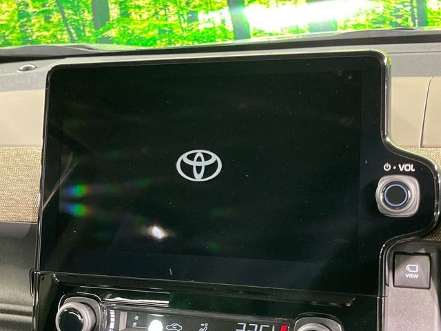 �y10.5�C���` �f�B�X�v���C�I�[�f�B�I�z���ʂ̃f�B�X�v���C��AppleCarPlay��AndroidAuto�����p�\�B�傫�ȉ�ʂŃX�}�z�i�r�A�v���������p���������܂���