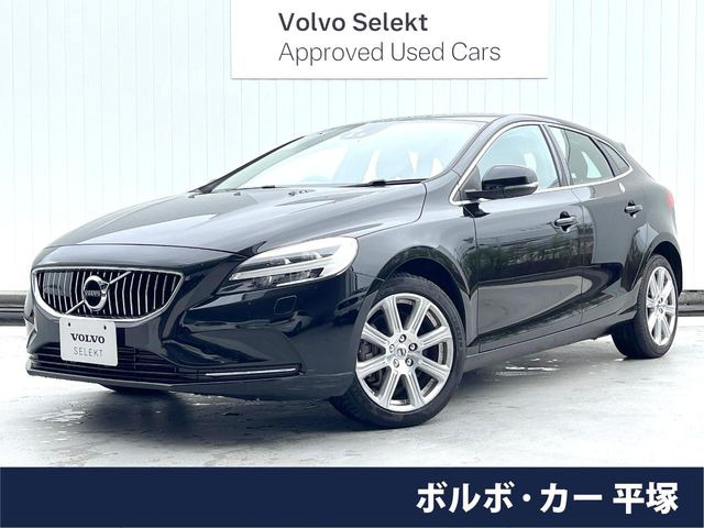 V40T3 インスクリプション