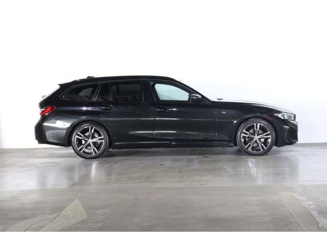 3シリーズツーリング320i Mスポーツ