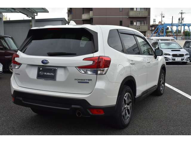 フォレスター2.0 ツーリング 4WD