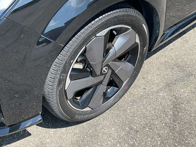 ノートオーラ1.2 G レザーエディション