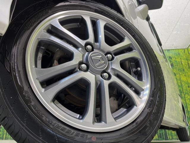 �y����14�C���`�A���~�z�C�[���z�O�ςɃ}�b�`���������A���~�z�C�[���𑕒����Ă���܂��B�e��ЊO�A���~�z�C�[����A�X�^�b�h���X�^�C�����戵�����Ă���܂��B���񂲑��k����������