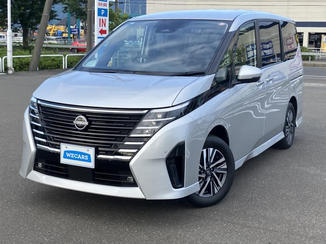 セレナ1.4 e-4ORCE ハイウェイスターV 4WD