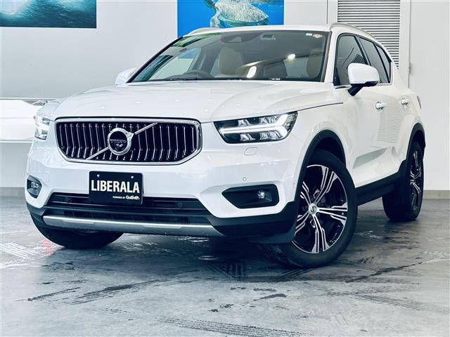 XC40B4 AWD インスクリプション 4WD