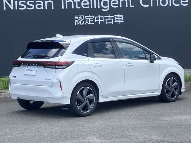 ノートオーラ1.2 G レザーエディション