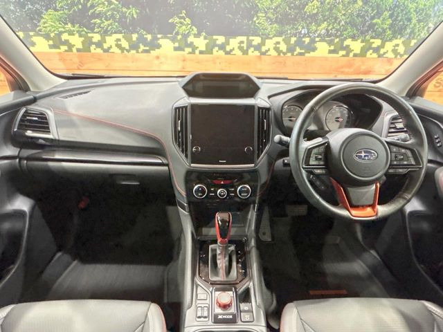 フォレスター2.0 エックスブレイク 4WD