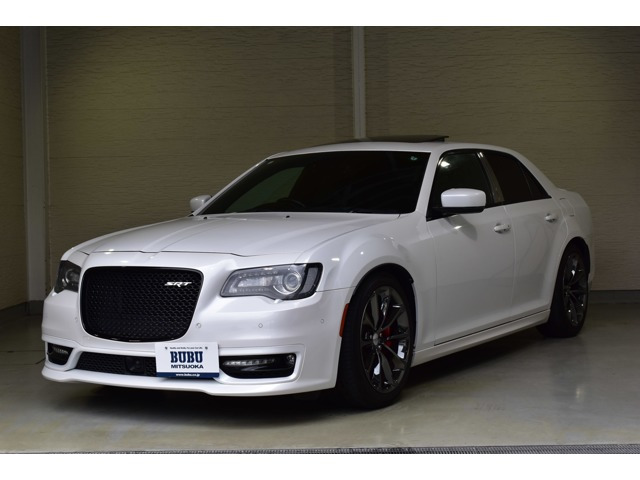 300SRT8