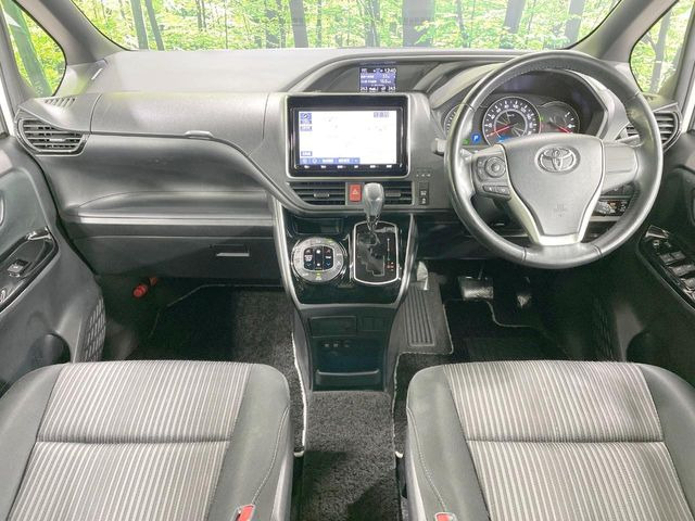 ヴォクシー2.0 ZS 煌