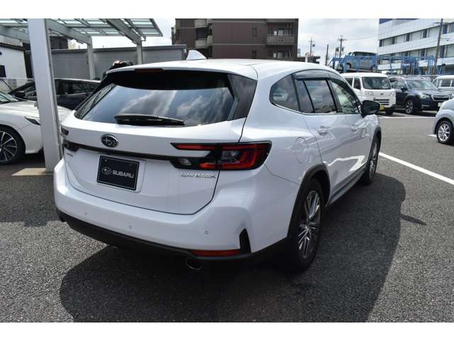 レヴォーグレイバック1.8 リミテッド EX 4WD