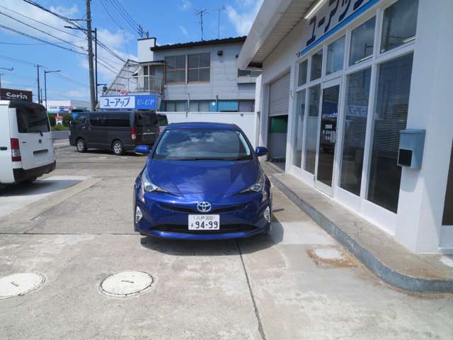 プリウス1.8 S E-Four 4WD