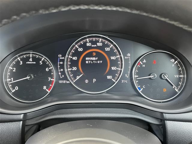 MAZDA3ファストバック2.0 X バーガンディ セレクション
