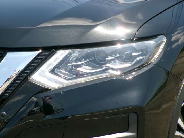エクストレイル2.0 20Xi 4WD