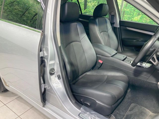 �y�n�[�t���U�[�V�[�g�z�������ƍ���S�n�𗼗������l�C�̃V�[�g���w�ʁE���ʂ̃t�@�u���b�N�f�ނ́A�ʋC���̗ǂ��⊊��ɂ����ɗD��Ă��܂��B�C���╞���ɍ��E���ꂸ���K�ɂ���肢�������܂��B