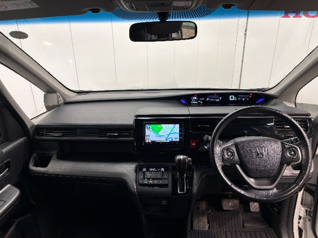 ステップワゴン1.5 スパーダ