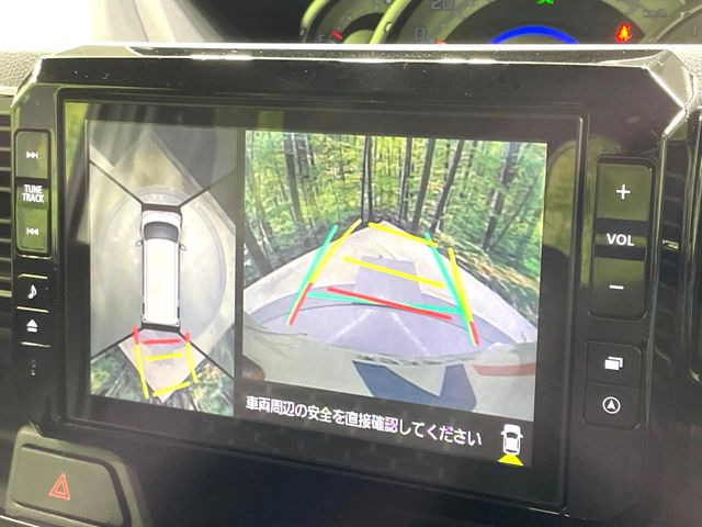 �y�p�m���}���j�^�[�z��p�̃J�����ɂ��A�ォ�猩���낵���悤�Ȏ��_��360�x�N���}�̎��͂��m�F���邱�Ƃ��ł��܂����c�񒓎Ԃ╝�񂹎��Ɋ��􂵂Ă���܂���